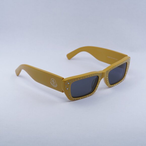 🕶️ New Moncler ML0252-P 39A Sunglasses - Shiny Yellow Frame, Smoke Lenses - Picture 8 of 10